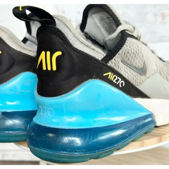 Nike Air Max 270 GS Light Smoke Grey Iron Baltic Blue Size 6.5Y = 8 Women - Picture 4 of 6